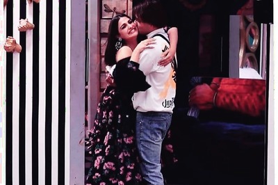 Bigg Boss 13's Asim Riaz Dedicates Song For Himanshi Khurana, Says 'That's My Girl'