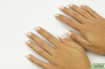 How to Shorten Nail Tips