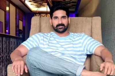 Actor Akshay Waghmare Raises Voice for Giving Priority to Marathi Films