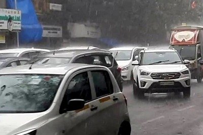 Fresh Spell of Rain, Gusty Winds Predicted Over Delhi-NCR Region For the Next Two Days