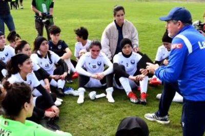Afghan Women Footballers Train in Australia After Fleeing Taliban Rule