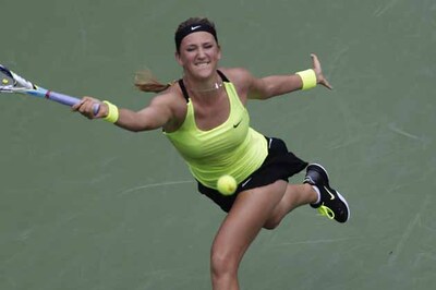 Azarenka into semi-final at rain-hit US Open