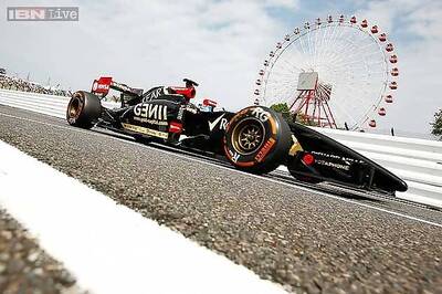 Lotus F1 team switch to Mercedes power for 2015