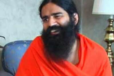Baba Ramdev pays tribute to cops slain on 26/11