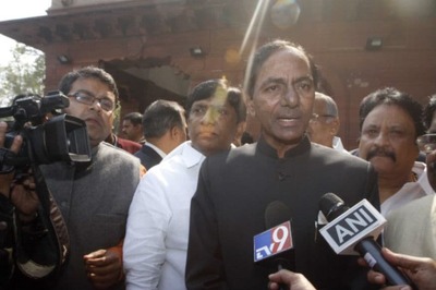 Chandrababu Naidu, Jaganmohan Reddy Take Their Political War to PM Office