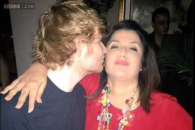 Photo of the day: Farah Khan gets a surprise kiss from Ed Sheeran, parties with Abhishek Bachchan