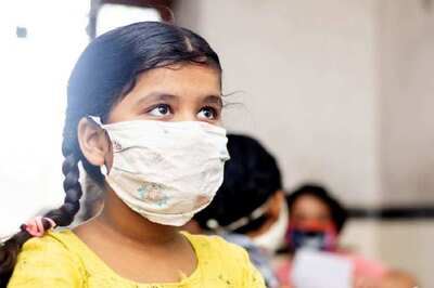 Education Ministry Forms Panel to Develop New Curriculum for Schools