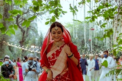 Dia Mirza Shares Unseen Pic From Wedding With Vaibhav Rekhi to Celebrate Indian Handloom