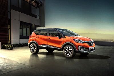 Renault CAPTUR SUV Unveiled in India, Bookings Open