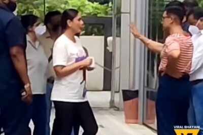 Aamir Khan, Kareena Kapoor Khan Caught Discussing Laal Singh Chaddha Scene in Mumbai