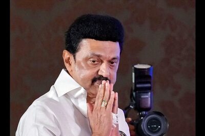 Take Stringent Action on Those Spreading Caste, Communal Hatred on Social Media, TN CM Tells Police