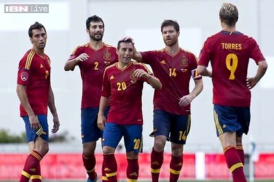 Spain beat Equatorial Guinea 2-1 in friendly