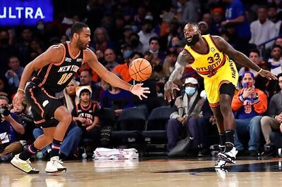 Walker's Triple-double Leads Knicks Over Hawks, 101-87