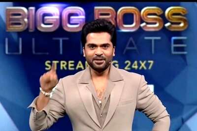 BB Ultimate: Balaji Murugadoss, Abhirami Venkatachalam 'Seen Together' in Smoking Room