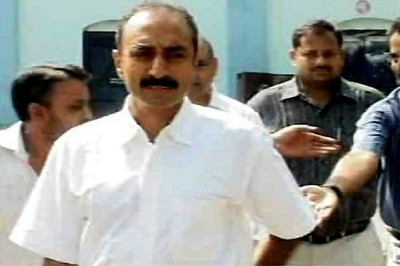 Gujarat riots: 'Suspended IPS officer Sanjiv Bhatt is manipulator'