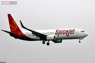 Hyderabad bound SpiceJet flight diverted after engine trouble