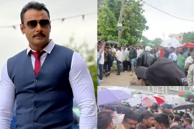 Darshan's Fans Chant Slogans Outside Police Station, Support Him In Renuka Swamy Murder Case | Watch