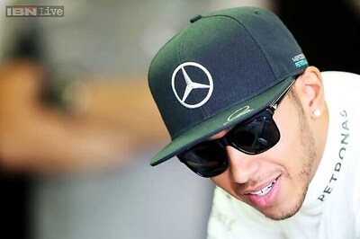 Lewis Hamilton justifies favorite tag for Mercedes