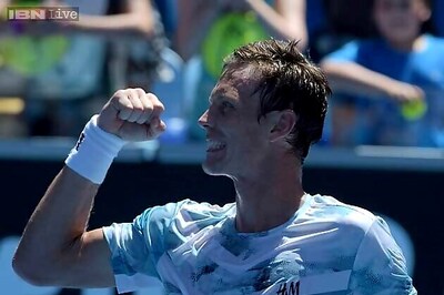 Tomas Berdych first man into Australian Open's 4th round