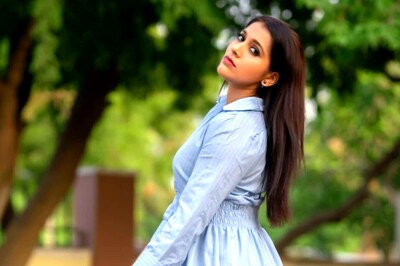 Here’s How Much Anchor Rashmi Gautam Charges Per Episode of Telugu Comedy Show