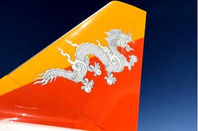 Smoke in Drukair Plane, Passengers Evacuated at Kolkata Airport