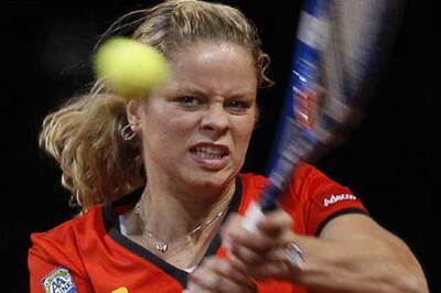Rogers Cup: Wozniacki, Clijsters advance