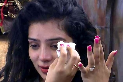 Bigg Boss 8, Day 2: Upen Patel refers to Sukirti Kandpal's sobbing session as 'natak', asks her to not exaggerate the issue