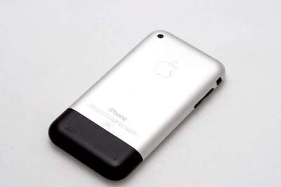 A Factory-sealed Original iPhone From 2007 Sold For More Than ₹32 Lakh