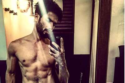 Photo of the day: This shirtless photo posted by Shahid Kapoor has something that can't go unnoticed
