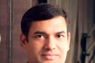 Meet The Jharkhand IAS Officer Who Has Received 27 National Awards For E-Governance