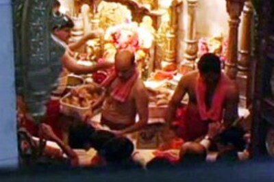 M'rashtra readies to bid adieu to Lord Ganesh