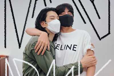 BTS' Kim Taehyung Holds Park Hyo-shin Close In Adorable Backstage Pic; Fans Beg For A Collab