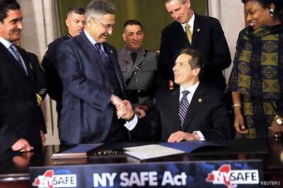 New York enacts toughest gun control laws