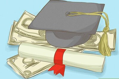 How to Be a Resident Assistant (RA)