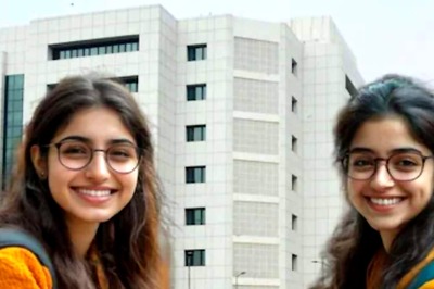 Looking For A Good Business School? This Institute Under Delhi University Might Be For You