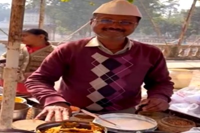 This Arvind Kejriwal Doppelganger Sells Chaat In Gwalior