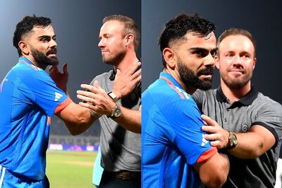 Game Recognizes Game: AB de Villiers Hugs Virat Kohli, RCB Share Heartwarming Post of Bromance | WATCH