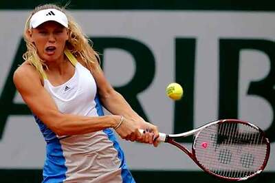 Wozniacki beats Robson to enter second round in French Open
