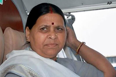 Nitish Kumar cannot stop Narendra Modi from entering Bihar: Rabri Devi