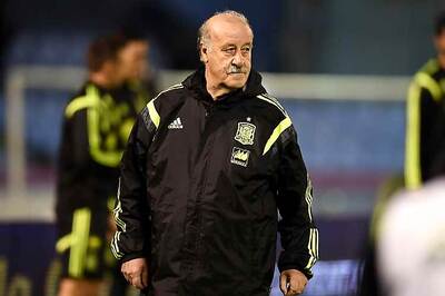 Spain coach Del Bosque hopes Iniesta carries his 'fine' form into Euro 2016