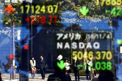Asian Shares Dip, Soaring U.S. Bond Yields Rattle Emerging Markets