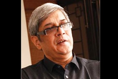 Can Bibek Debroy's Dual Role as NITI Aayog Member and PM Narendra Modi's Economic Adviser Lead to Confusion?