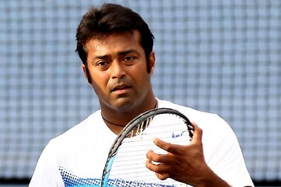 Paes-Stepanek proceed to the quarter-finals at Aegon International
