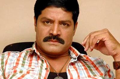 Telugu actor Srihari to make Bollywood debut