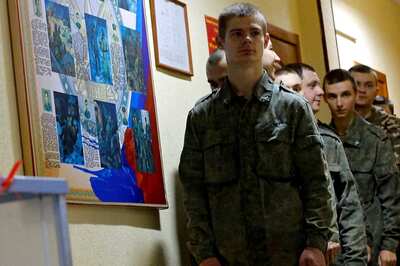 Ukrainians in Annexed Areas May Be Forced to Fight Against Their Own after Kremlin Announcement