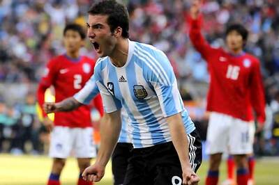 Mighty Argentina crush South Korea 4-1