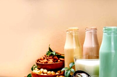 Superfoods And Other Food Nutrients To Eat During The Season