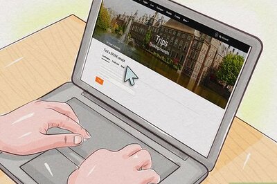 How to Contact Kayak Customer Service