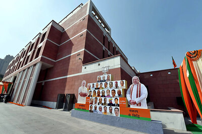 BJP Office in Delhi Wears Deserted Look, Congress Celebrates As Trends Show Shift in Tide