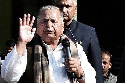 Candidates Fielded by Akhilesh in Gujarat Election Will Lose, Says Mulayam